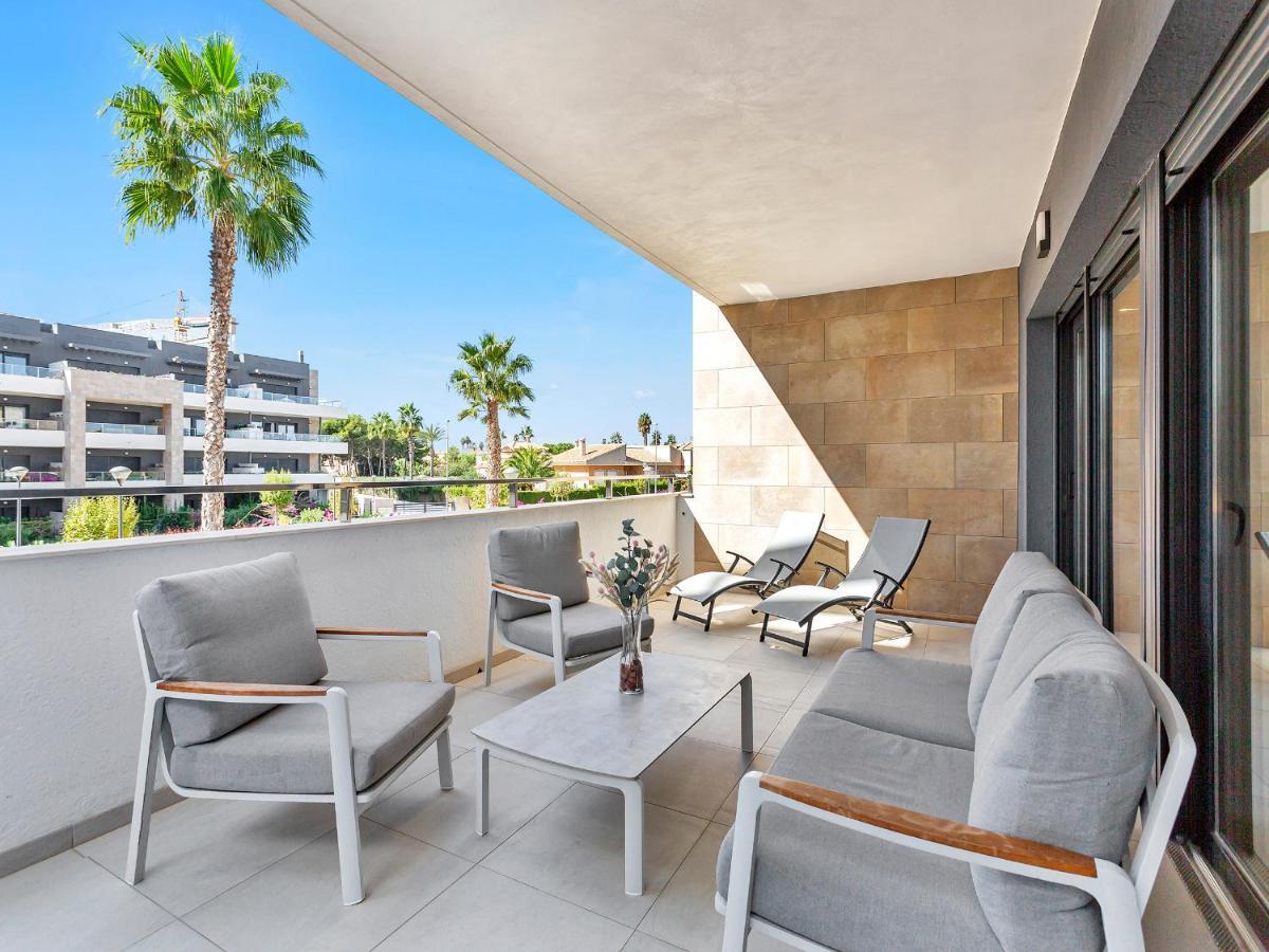 Lovely First Floor Apartment, Heating Pool ! Alicante Exterior photo