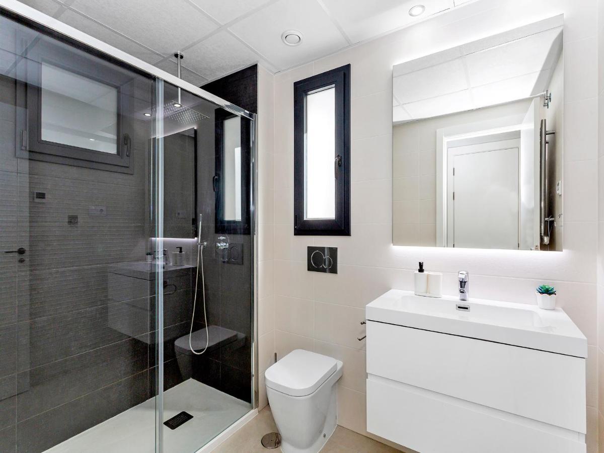Lovely First Floor Apartment, Heating Pool ! Alicante Exterior photo
